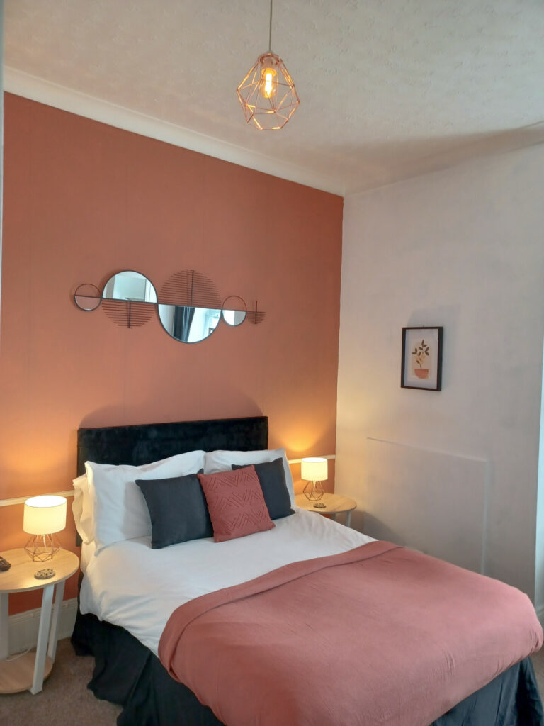 Modern Double Guest Room in Torquay, Devon